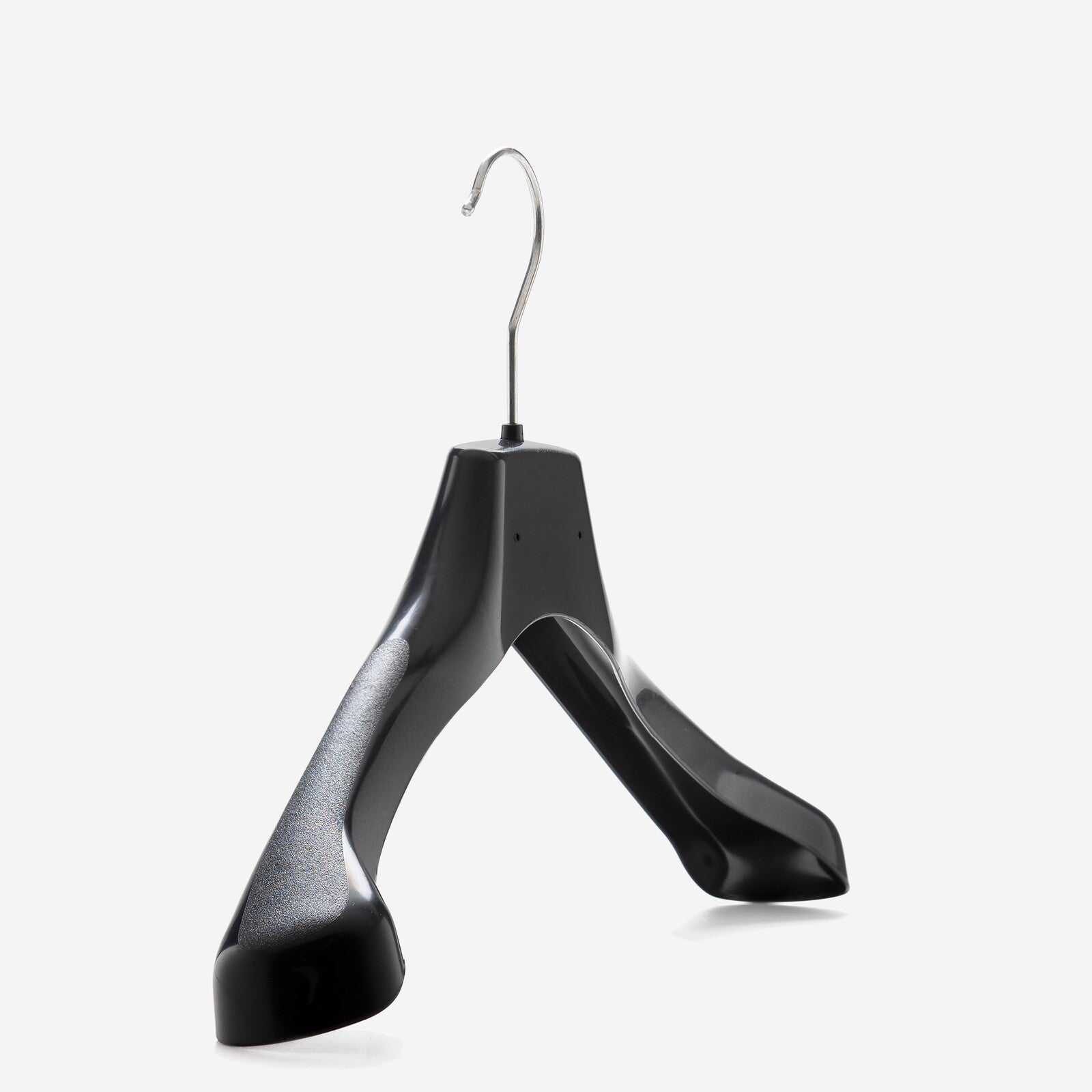 Gruccia anatomica personalizzabile  – gruccia per cappotti – gruccia in plastica riciclata nera – CA45 - depla